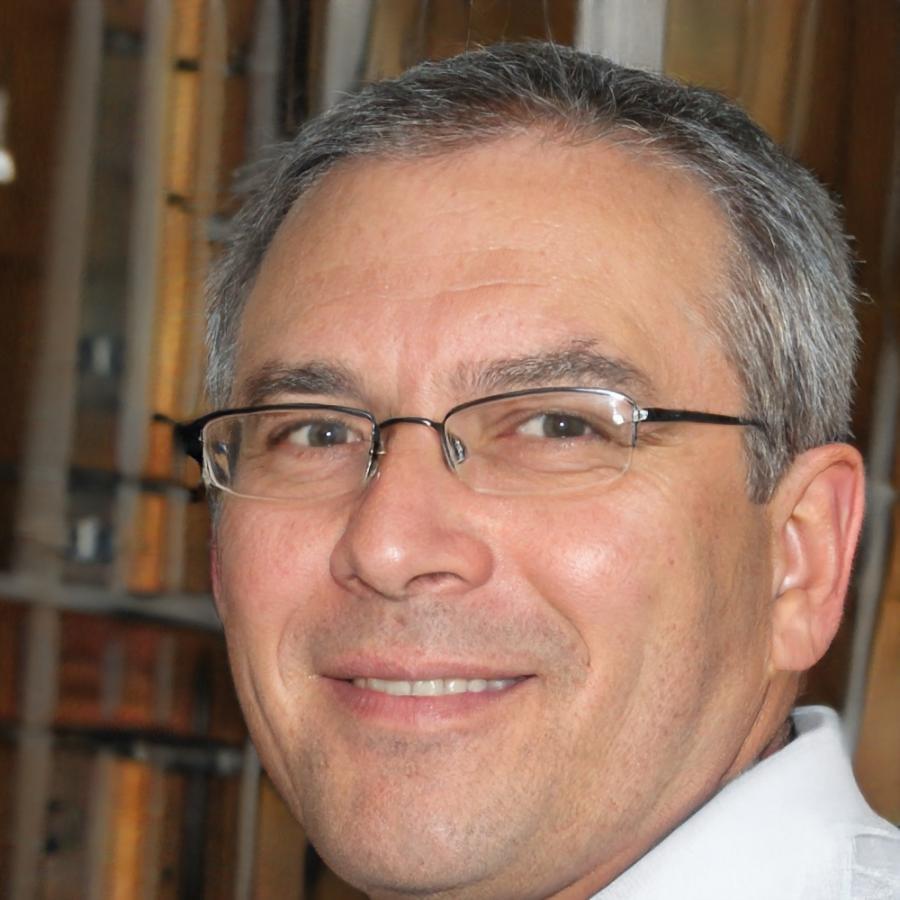 Darren Pembroke, Senior Investment Advisor